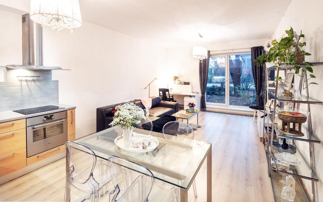 Silvie Apartments - Hejčín Olomouc Buitenkant foto